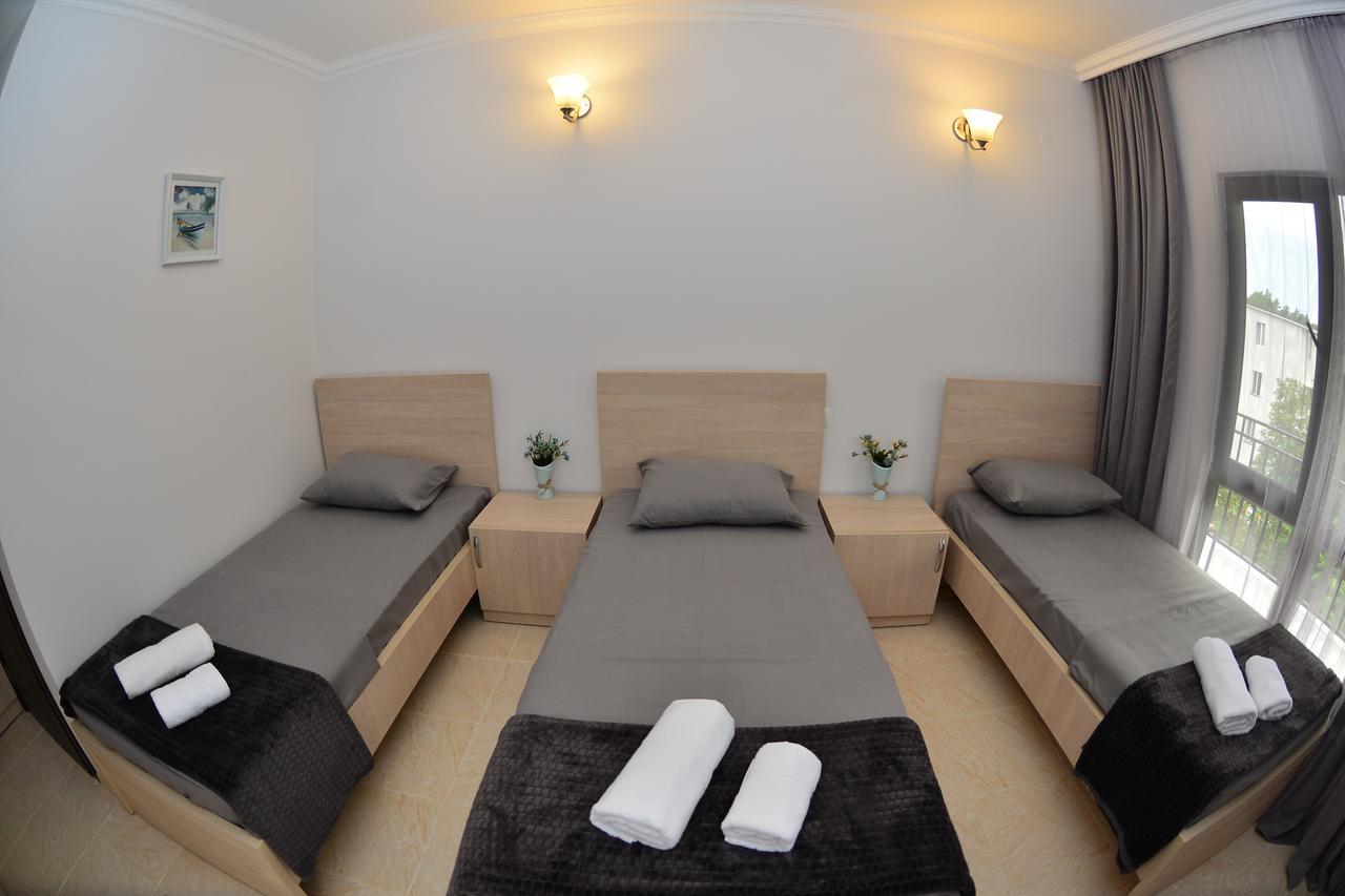 كوبوليتي Hotel Gori المظهر الخارجي الصورة